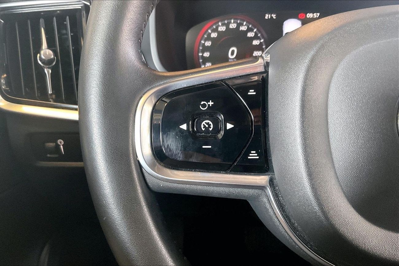 Volvo S90 T5 Momentum | Guaranteed Warranty | 0 Down Payment