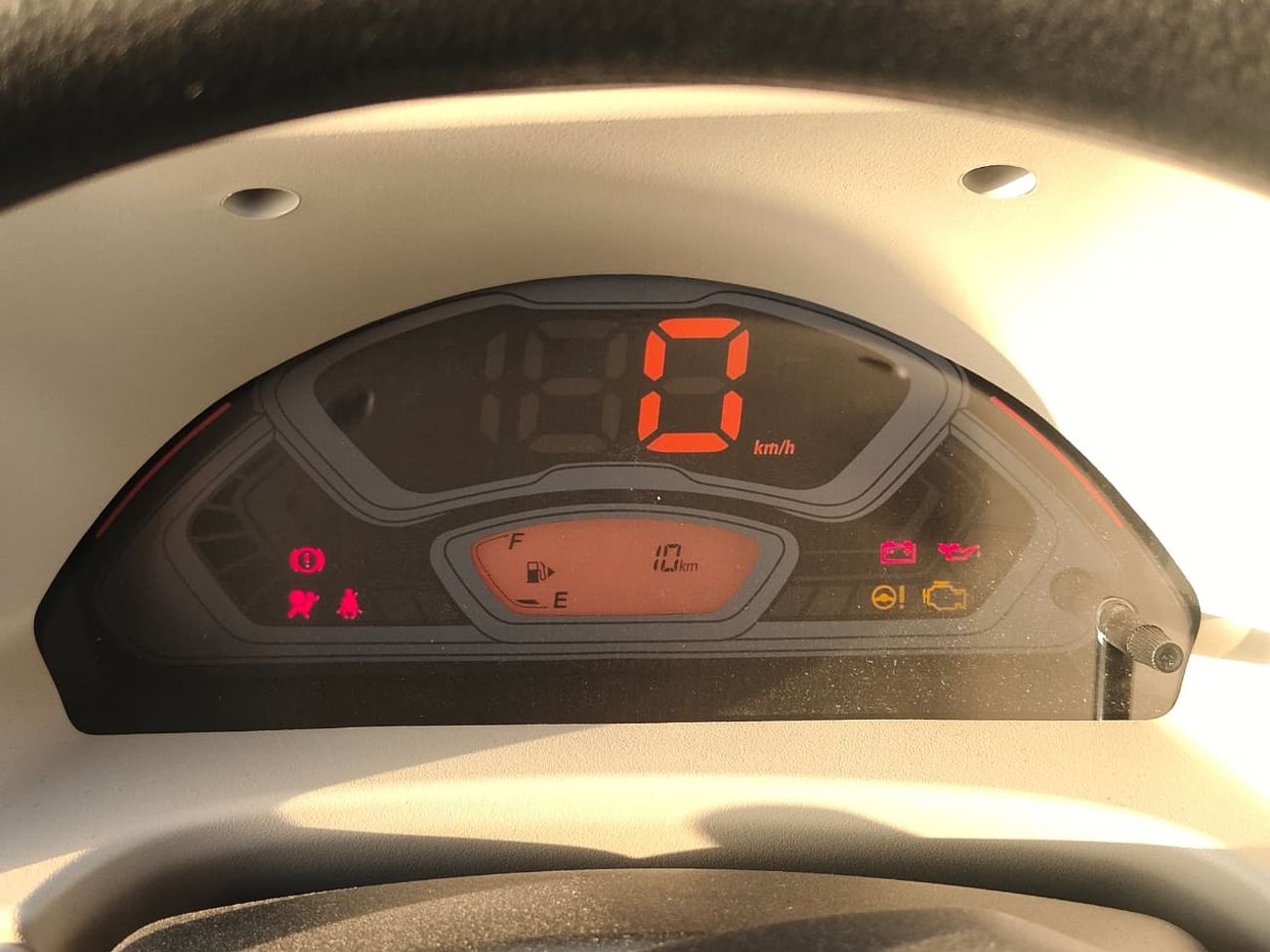 سوزوكي EECO Suzuki EECO 2026 Passenger 7 Seater Van - GL 1.2L M/T Petrol