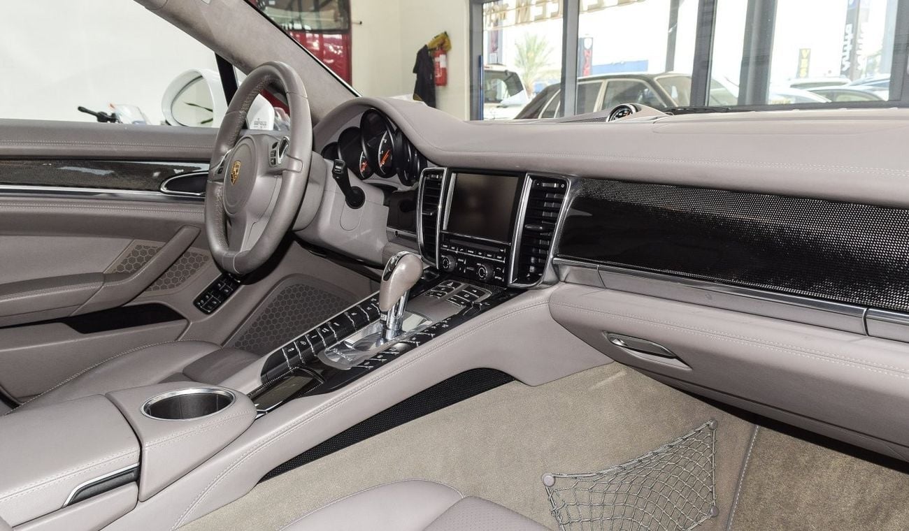 Porsche Panamera TURBO Fab Design