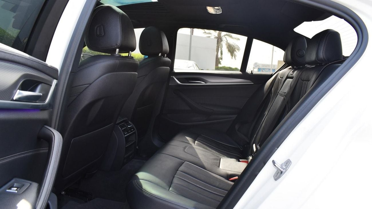 BMW 530i i With M kit