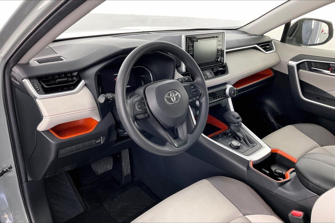 Chevrolet Captiva Premier | 1 year free warranty | 0 Down Payment