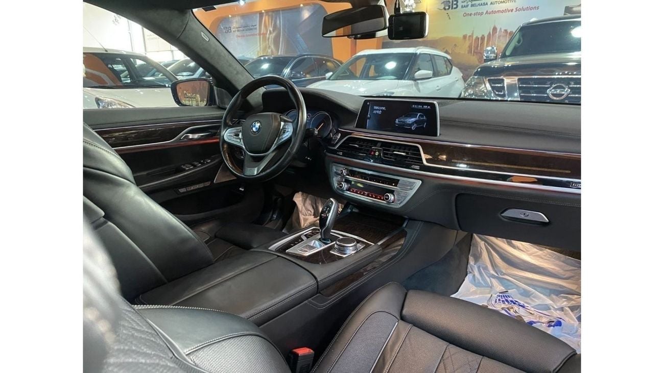 BMW 750Li Luxury BMW 7 Series | 750Li X Drive | 2016 |