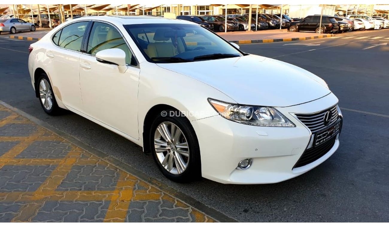 Lexus ES 330 Lexus ES350 a model 2015