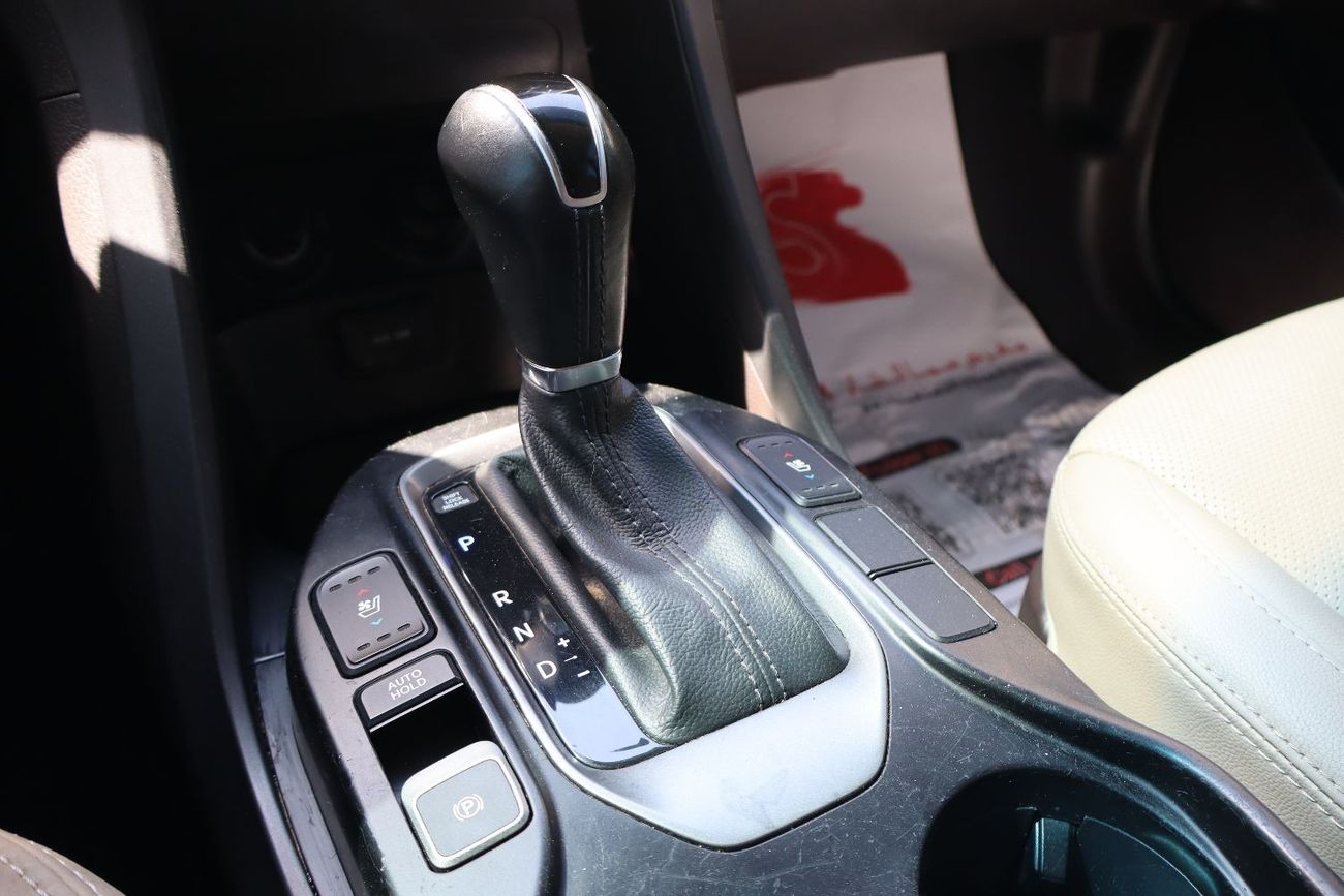 Hyundai Santa Fe GLS Top 3.3L