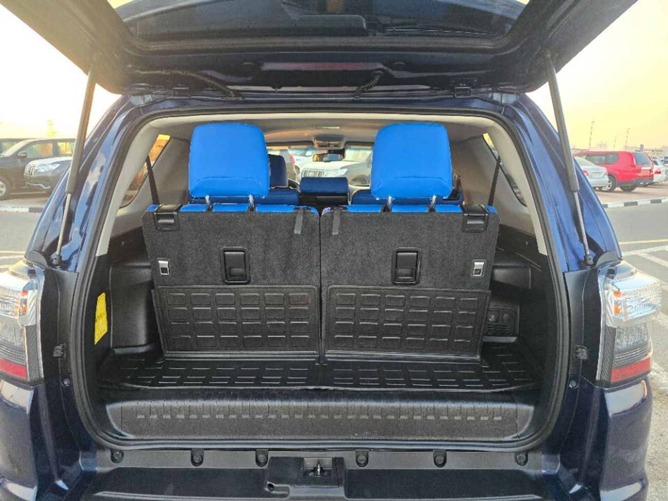 تويوتا Runner4 2021 Model 4x4 , Push button and 7 seater