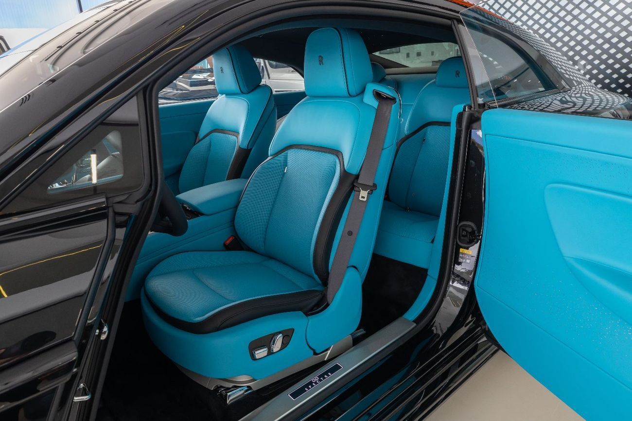 Rolls-Royce Spectre Coupe Rolls-Royce Spectre - Black Badge - 2 Tone Interior - Starlight - 2025 With Warranty