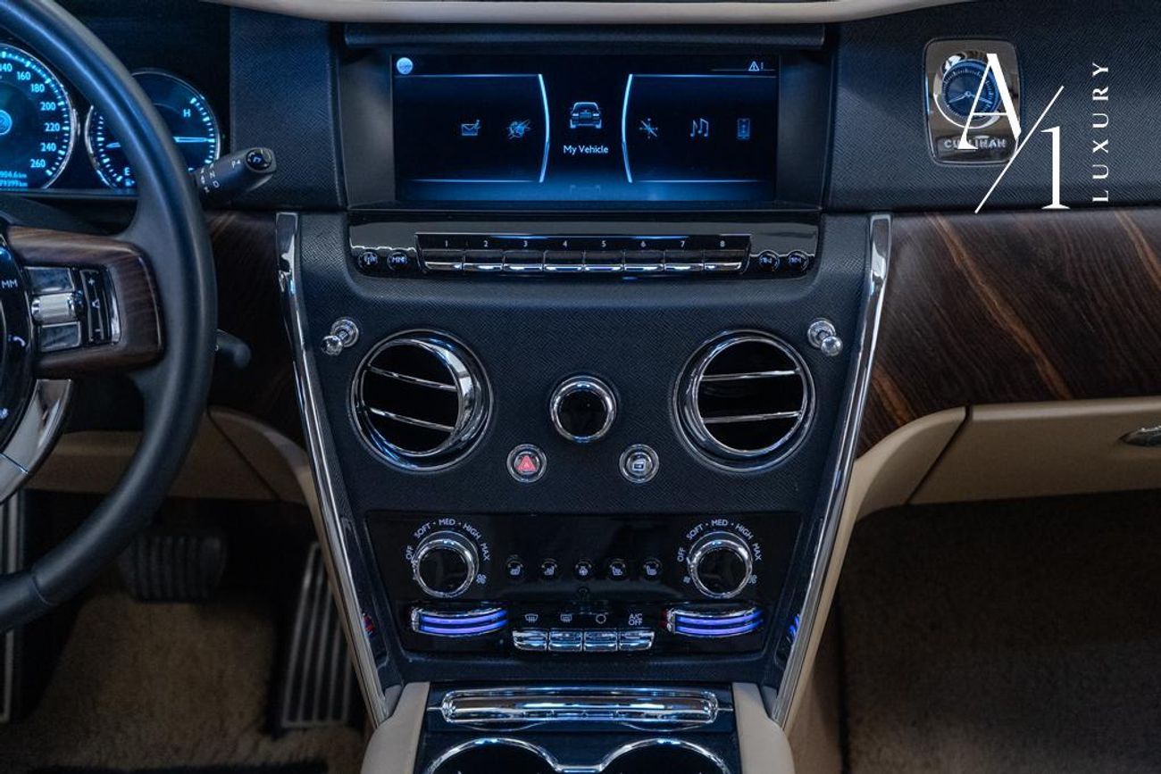 Rolls-Royce Cullinan 2019 Rolls Royce Cullinan, Warranty, Full Rolls Royce Service History, VIP Seats, Full Options, GCC