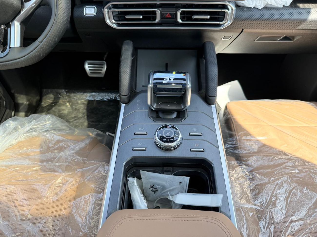 Jetour T2 JETOUR T2 2.0L PET BLACK 2025 LUXURY (EXPORT ONLY)