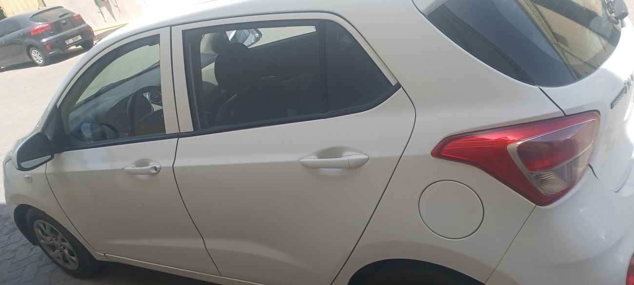 هيونداي i10 1.2