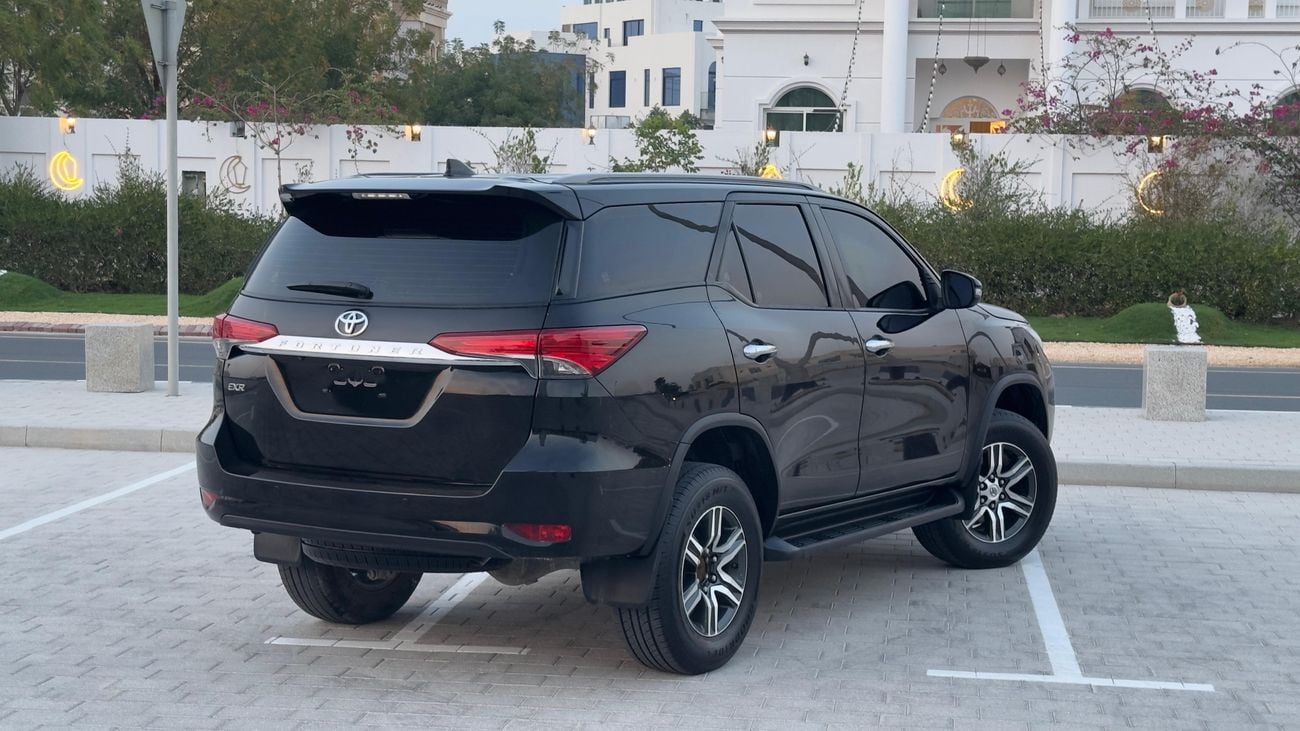 تويوتا فورتونر