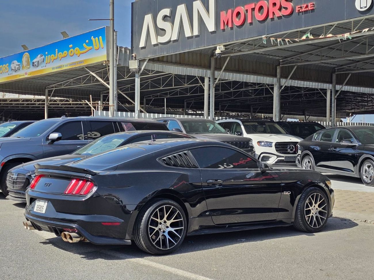 Ford Mustang GT Premium 5.0L V8