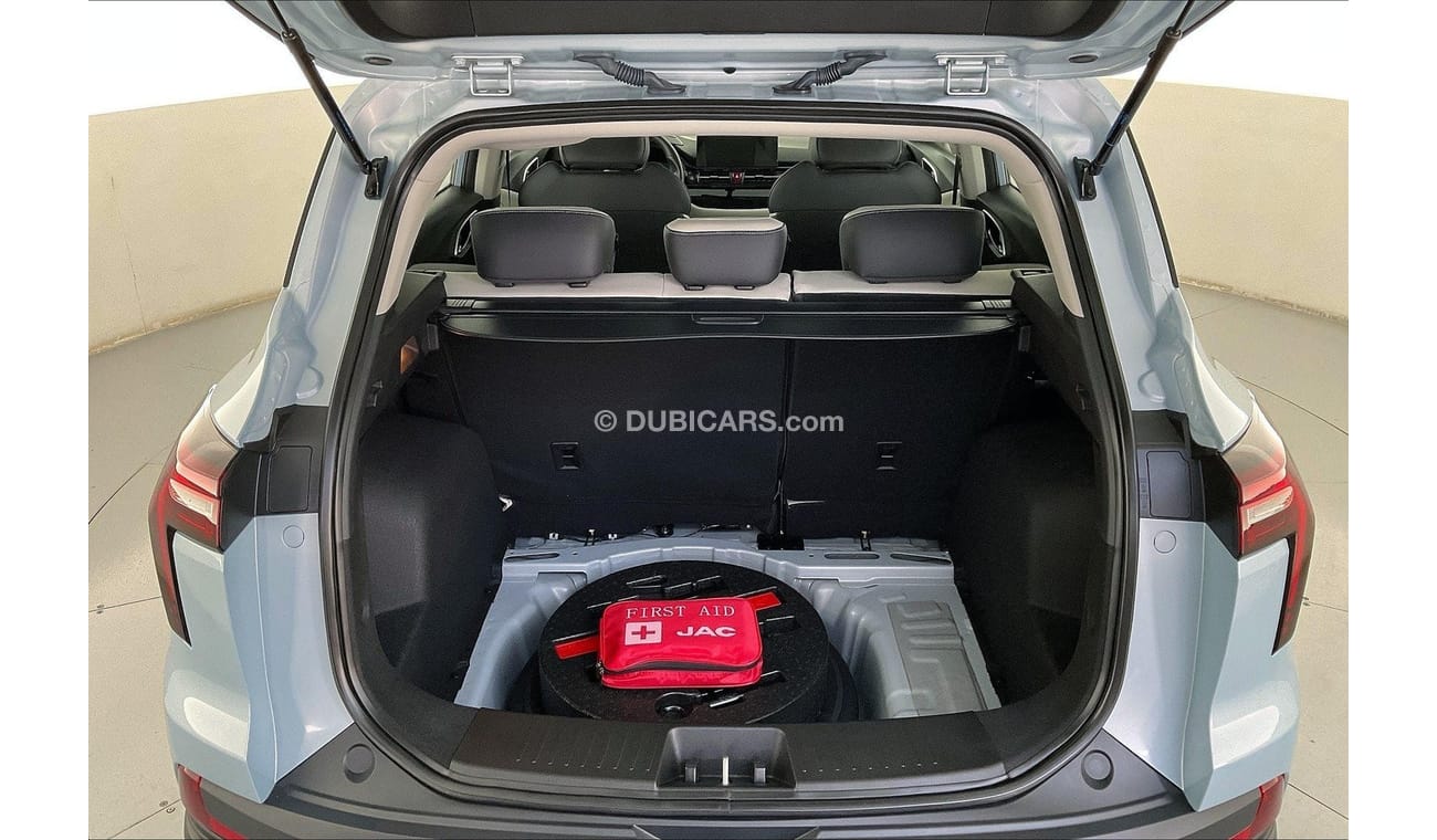 JAC JS4 Intelligent| 1 year free warranty | Exclusive Eid offer