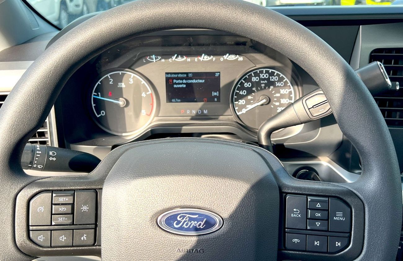 Ford F 550 F550 XL 4x4  Super Duty (Export Only)