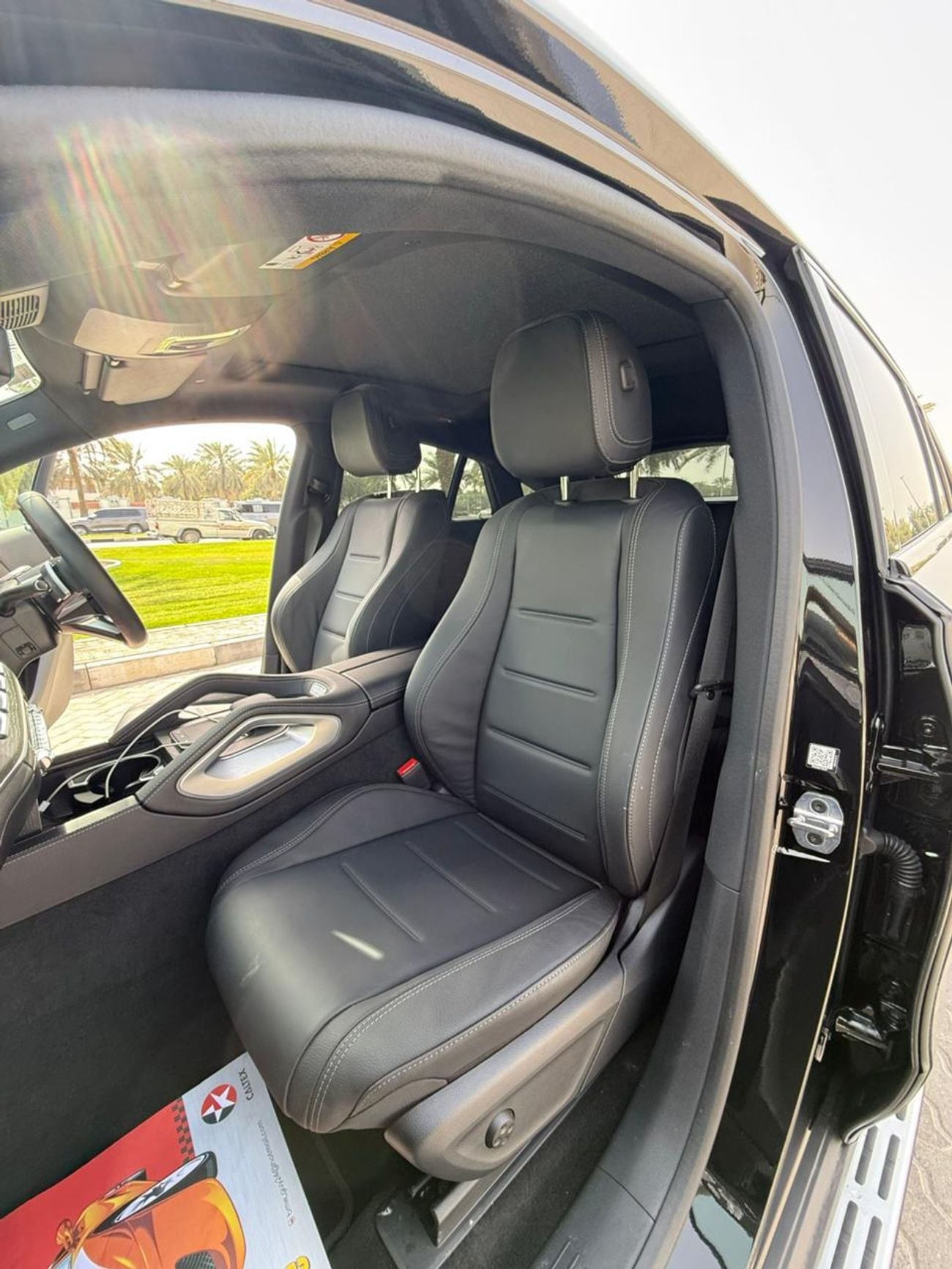 مرسيدس بنز GLE 450 Mercedes-Benz GLE 450 Petro engine 2025 black colour RHD