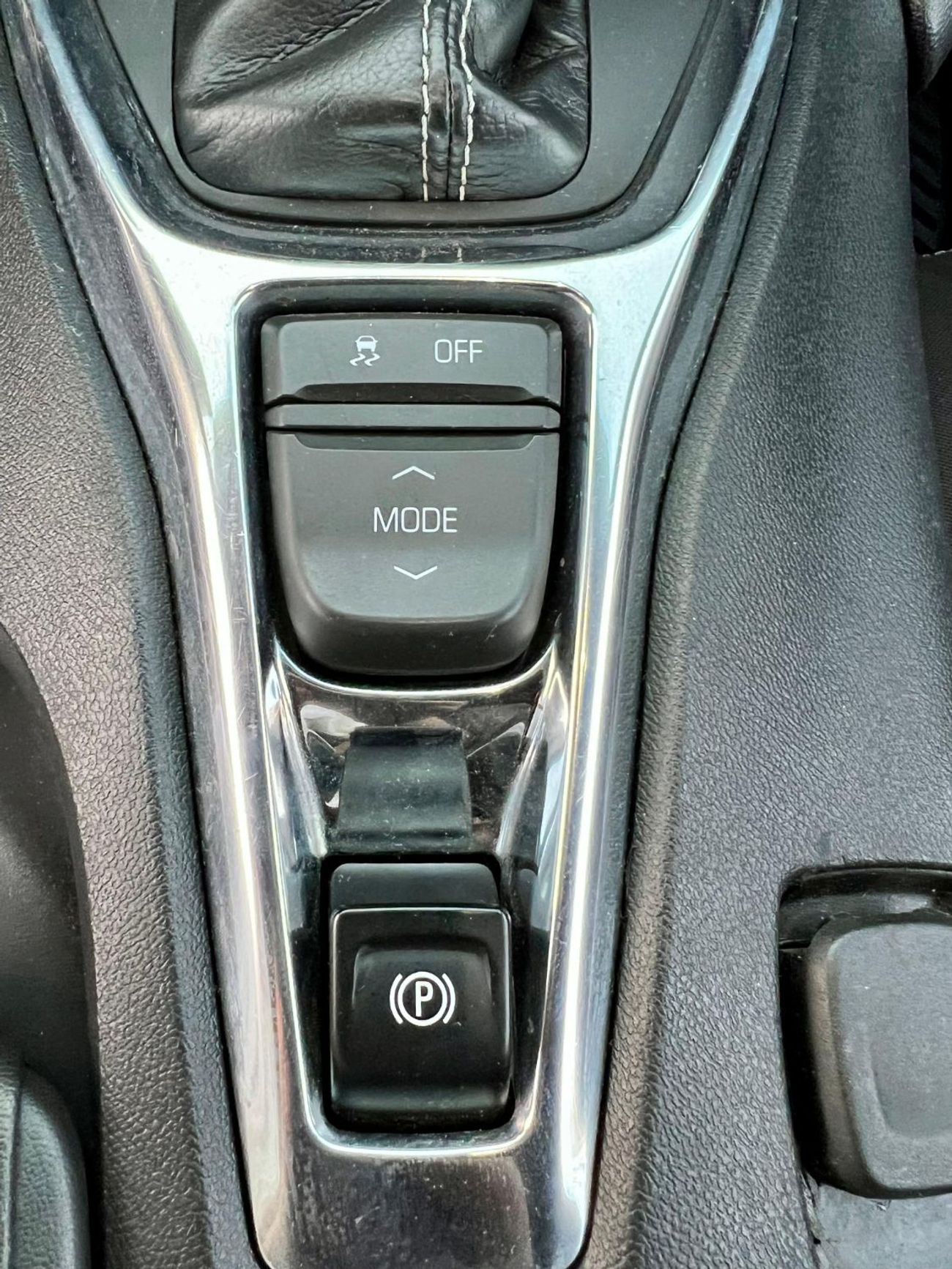 Chevrolet Camaro ZL1 6.2L warranty one year bank financie available