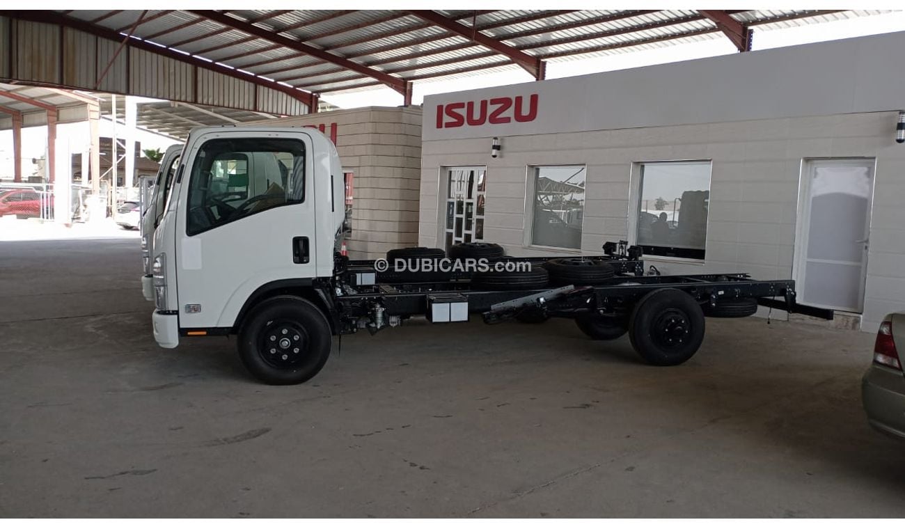 Isuzu NPR LONG CHASSIS