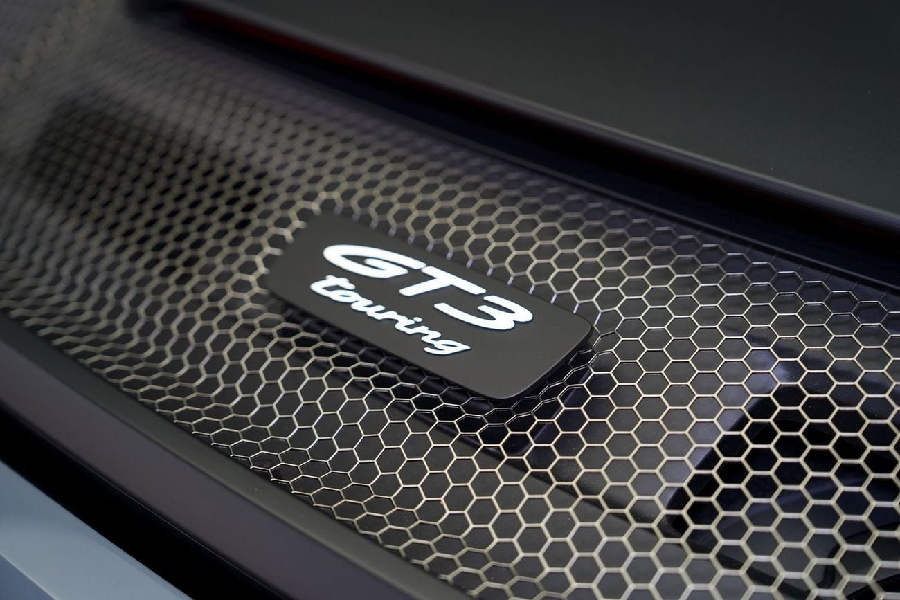 بورش 911 GT3 4.0L (505 HP) Touring Package