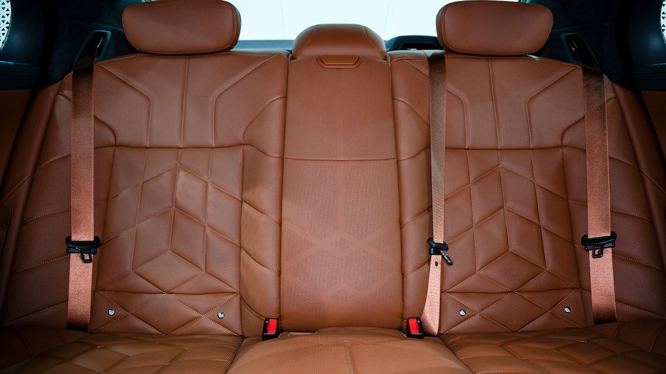 بي أم دبليو 735i