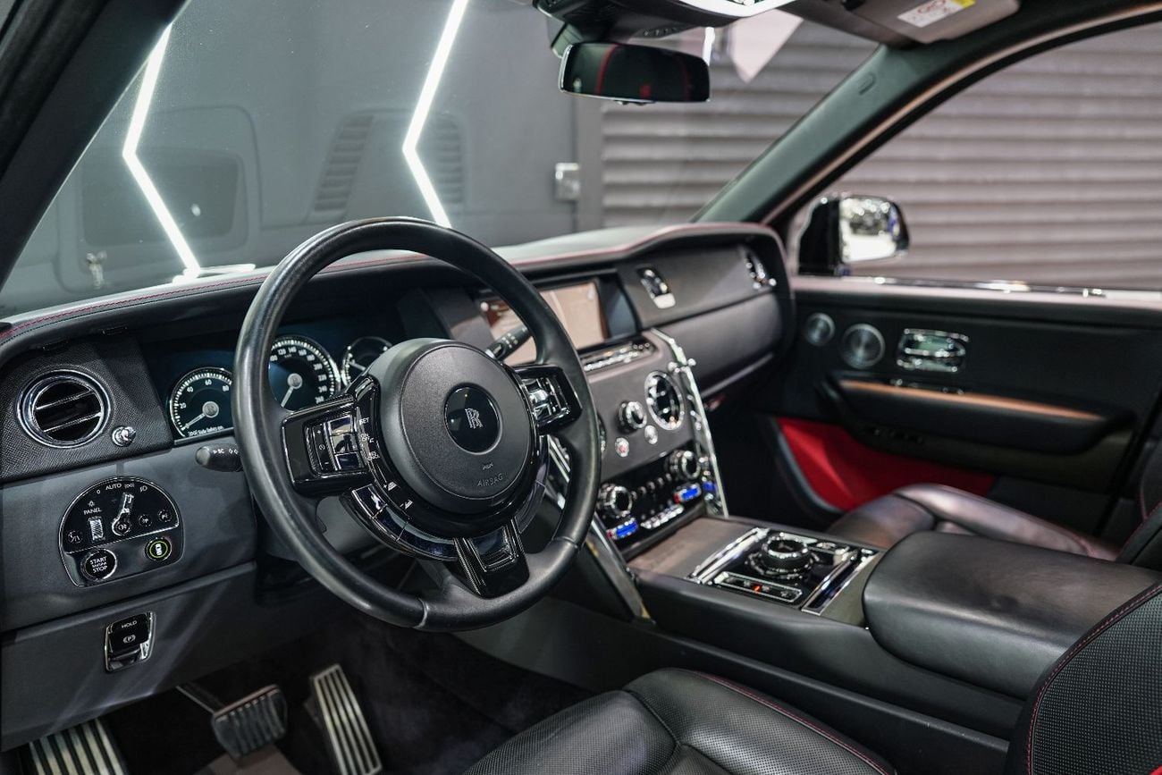 Rolls-Royce Cullinan Black Badge Kit, FACELIFT, Viewing Suite, Executive Rear-Seat w/ Entertainment!!