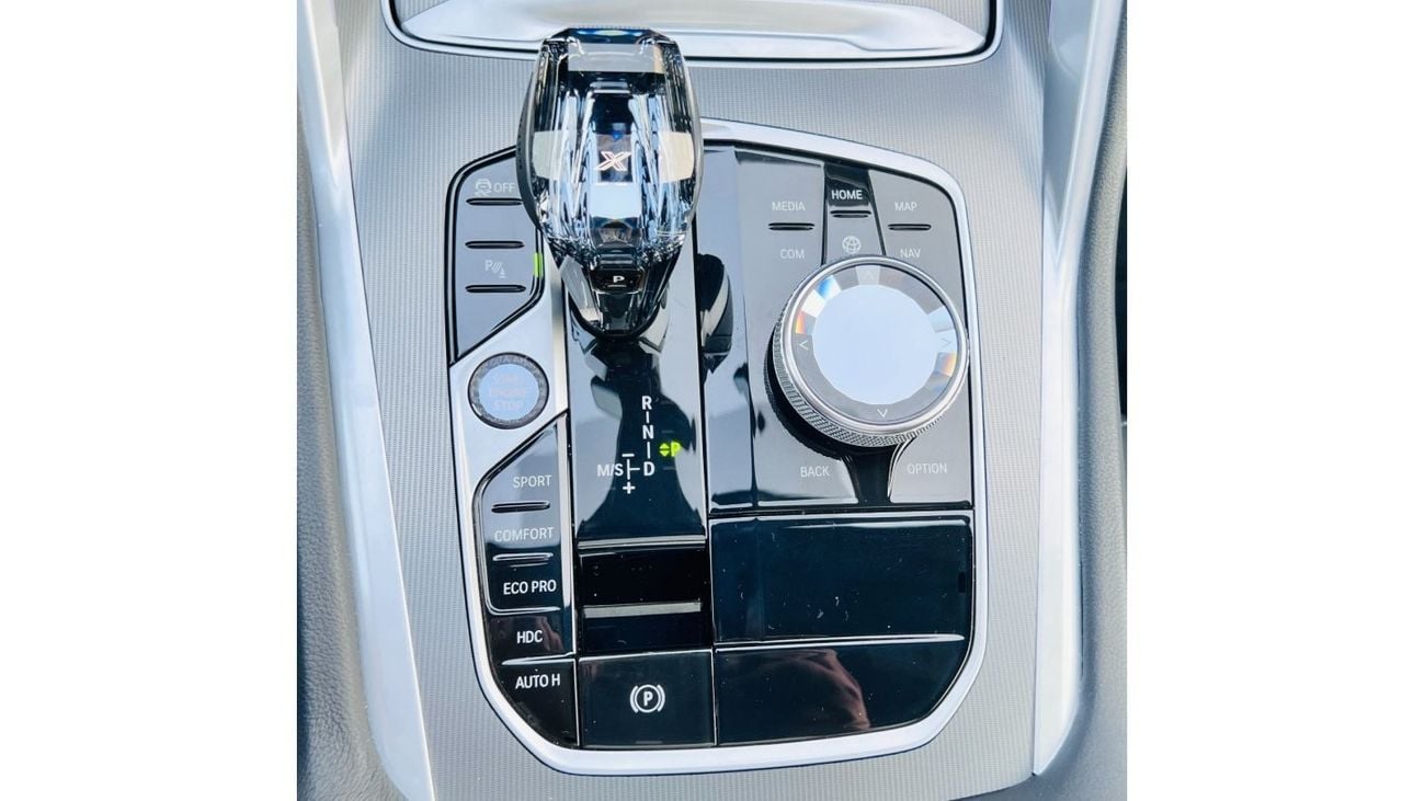 BMW X6 xDrive 40i AED 4000 PM | BMW X6 2022 | UNDER WARRANTY | CLEAN TITLE | LOW MILEAGE | LIKE BRAND NEW