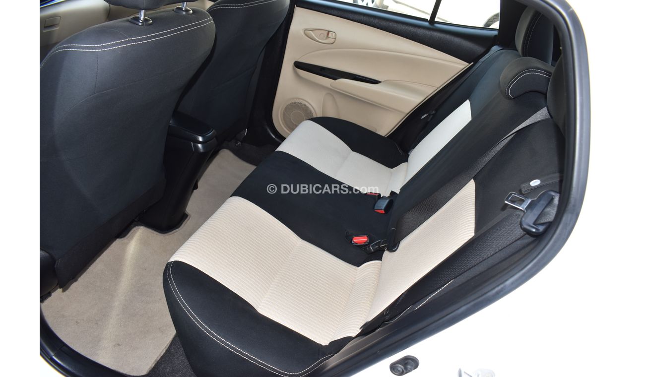 Toyota Yaris AED 689 PM | 1.3L HB SE GCC DEALER WARRANTY