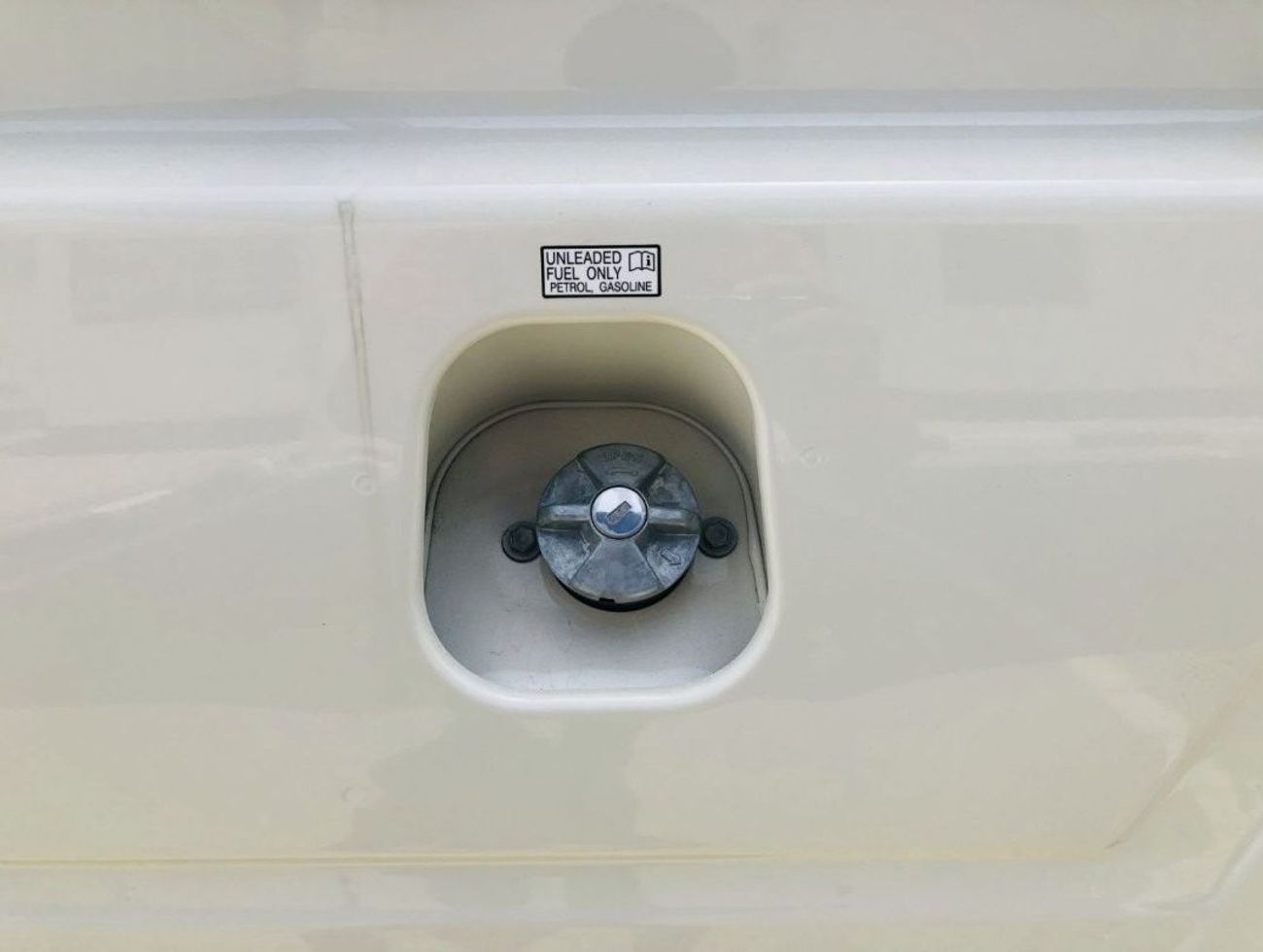 Toyota Land Cruiser Pick Up 79 V6 4.0L Petrol MY24 Brand New