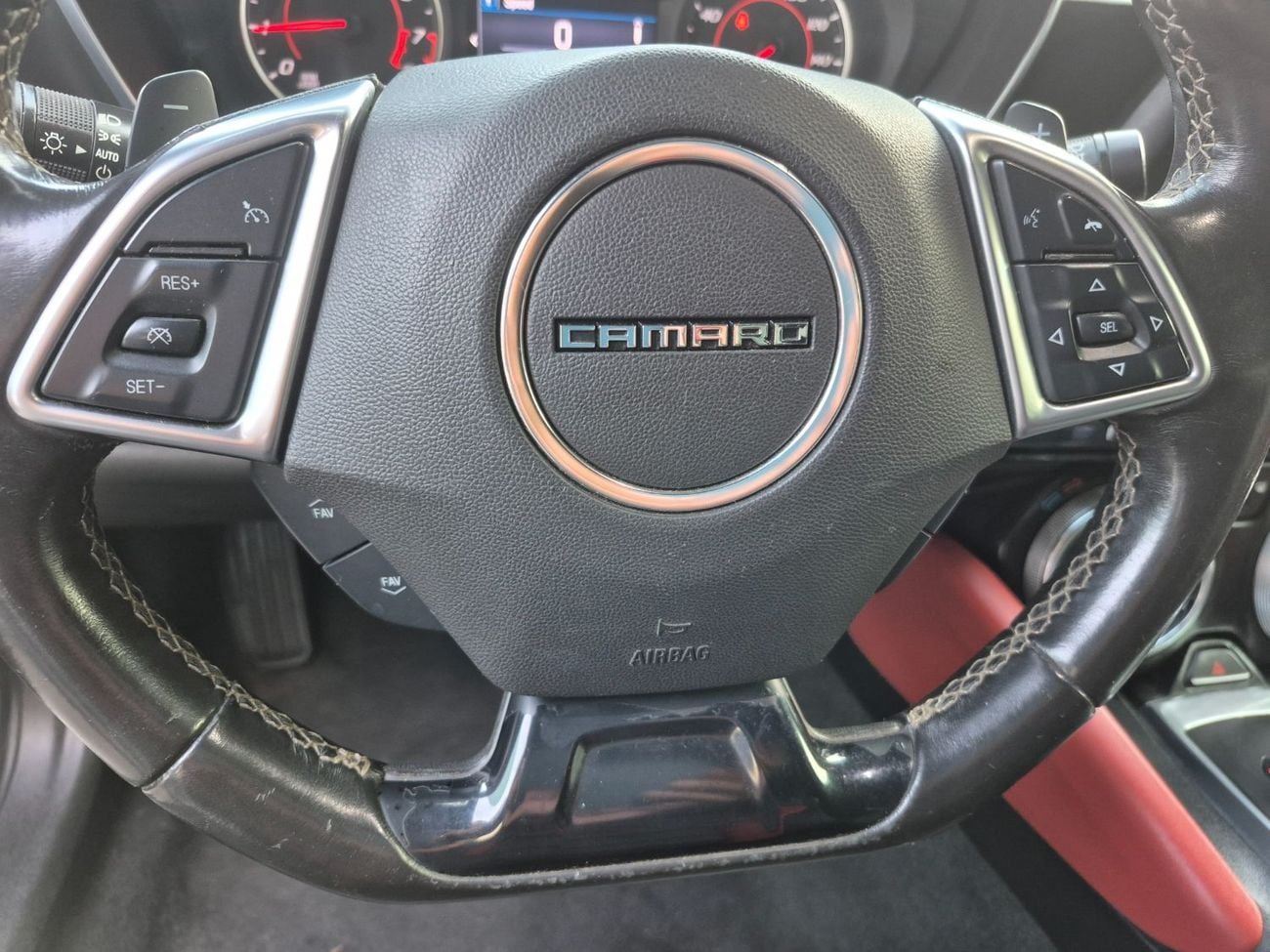 شيفروليه كامارو 1LT 3.6L (355 HP)