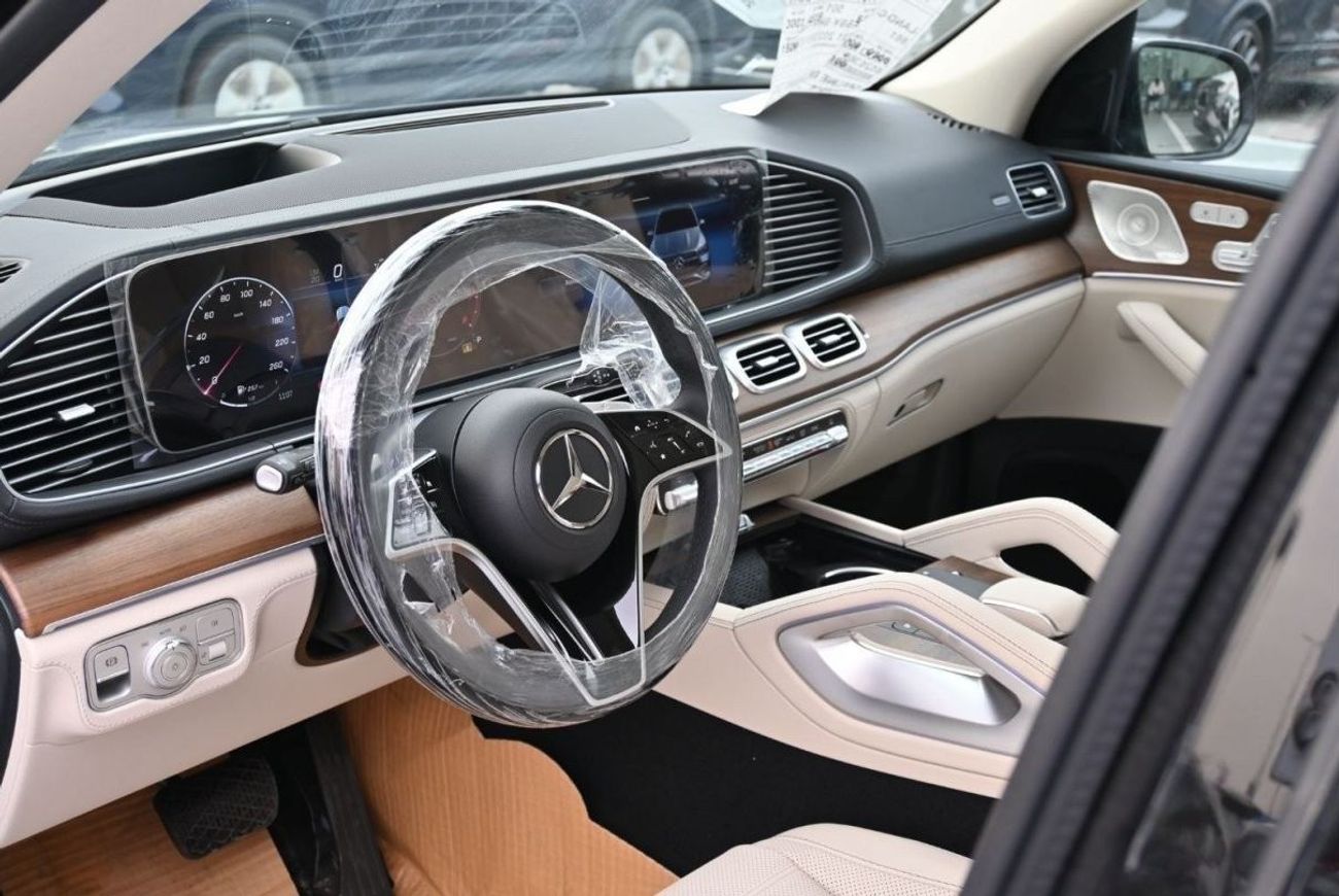 مرسيدس بنز GLE 450 Mercedes-Benz GLE 450 4MATIC 3.0L SUV AWD 5Doors Model 2024, Color Black