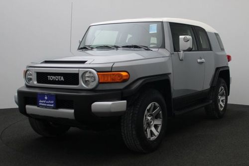 تويوتا إف جي كروزر GXR RB 4.0