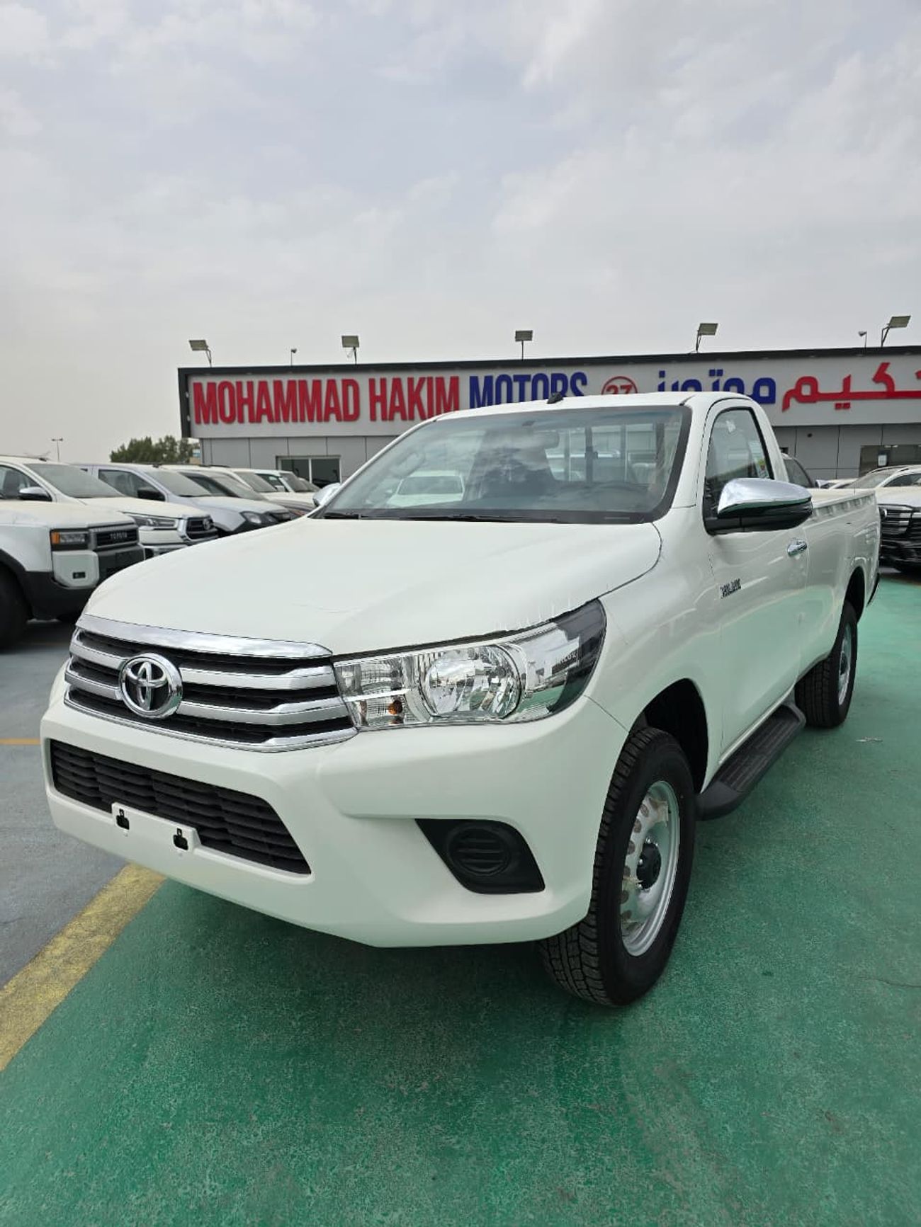 تويوتا هيلوكس GL 2.4L Single Cab Utility