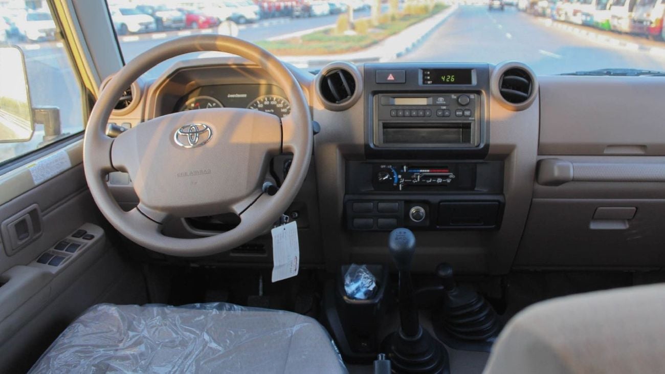 Toyota Land Cruiser Pick Up LAND CRUISER LC79 DC 4.2L V6 DIESEL