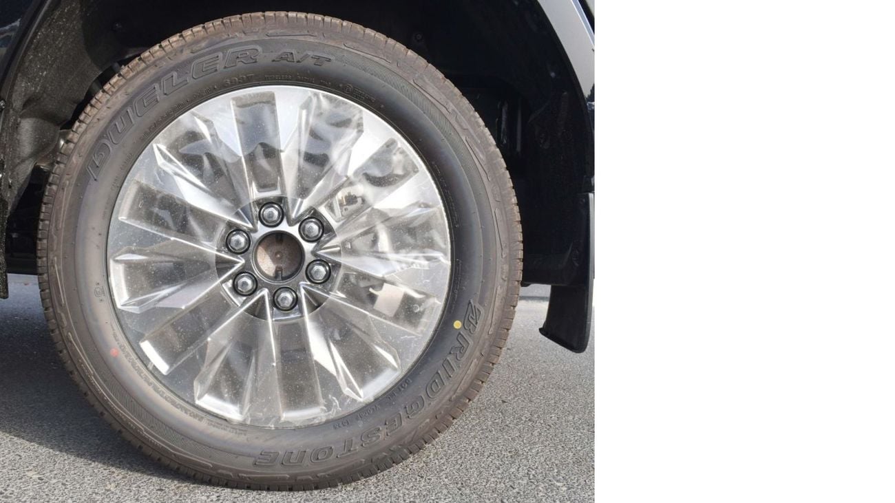 Toyota Land Cruiser 3.5L VXR Hybrid Automatic | 10 Speed | Four Wheel Drive | 7 Seats | 5 Doors