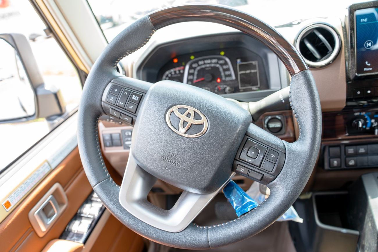 تويوتا لاند كروزر بيك آب Toyota Land Cruiser LC79  2025 2.8L Diesel Pick UP Double Cab  4WD