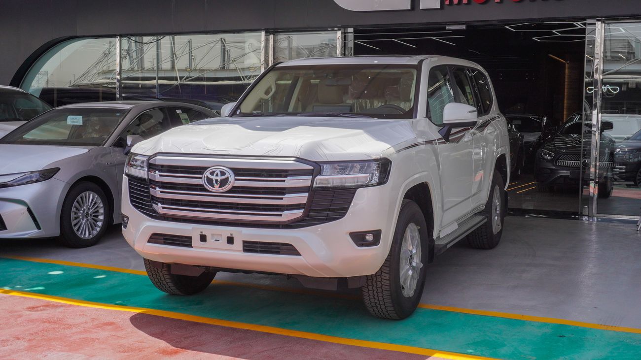 Toyota Land Cruiser GXR 3.5 L Twin Turbo V6