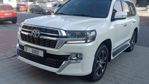 Toyota Land Cruiser GXR grand touring 4.6 V8