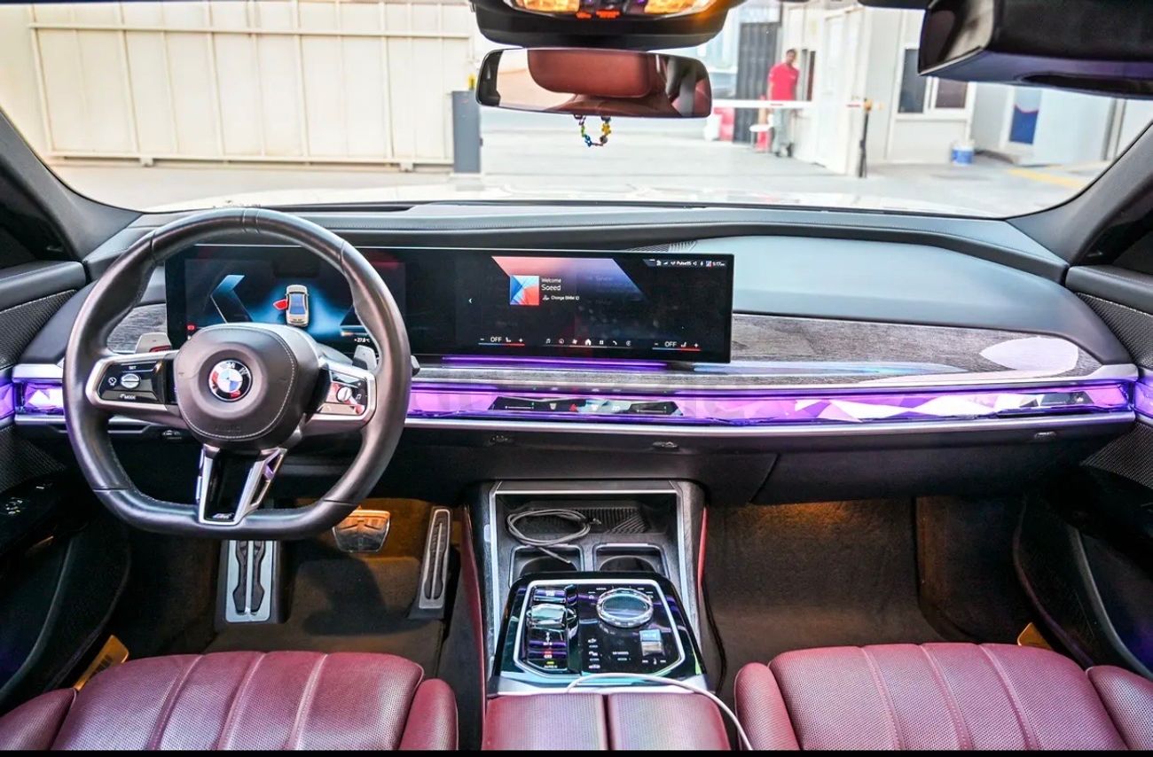 بي أم دبليو 735i MASTER CLASS