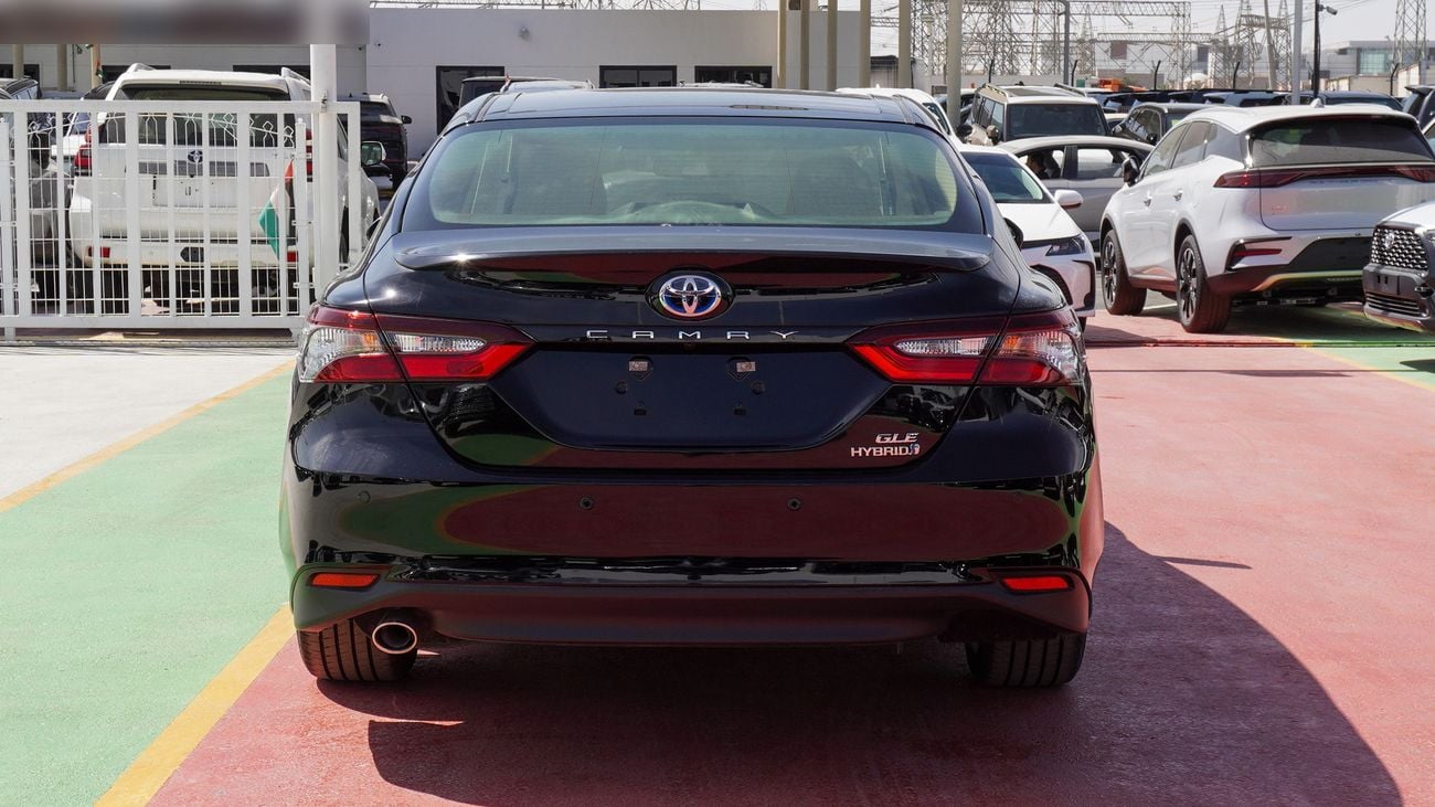Toyota Camry GLE 2.5L HYBRID