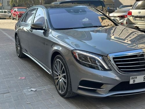 Mercedes-Benz S 550 Not flooded car