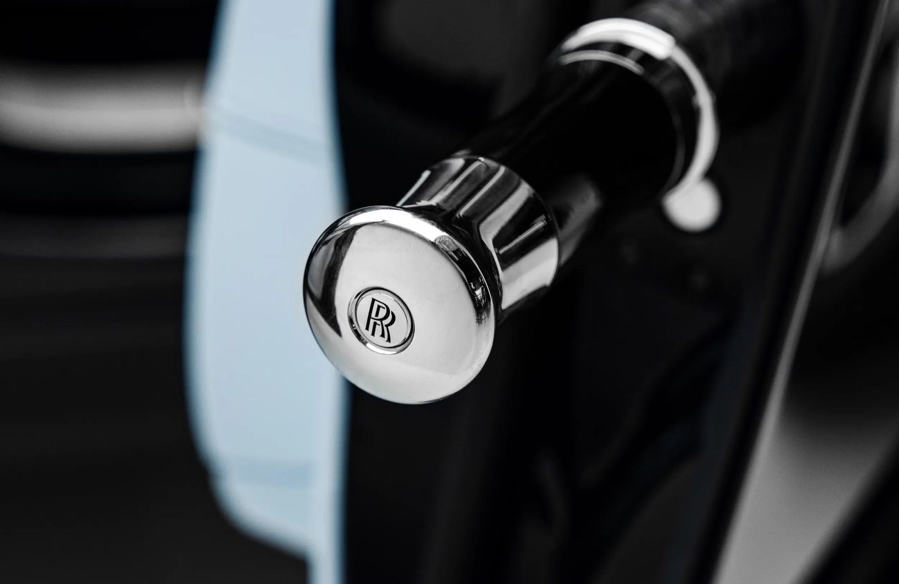 رولز رويس كولينان 6.75L V12 Twin-Turbocharged Engine | Warranty