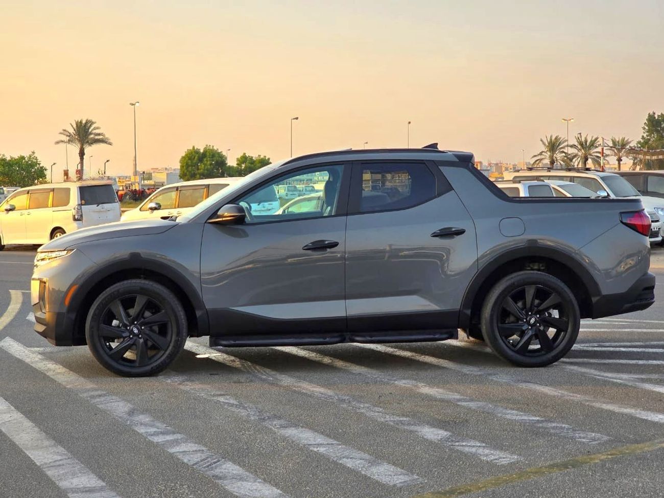 Hyundai Santa Cruz Full option Perfect inside and out