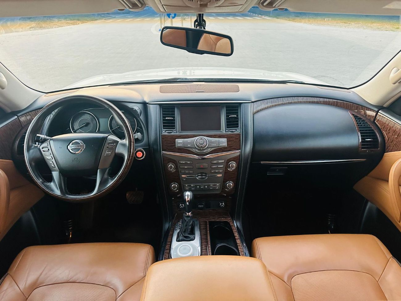 نيسان باترول LE Platinum City 5.6L