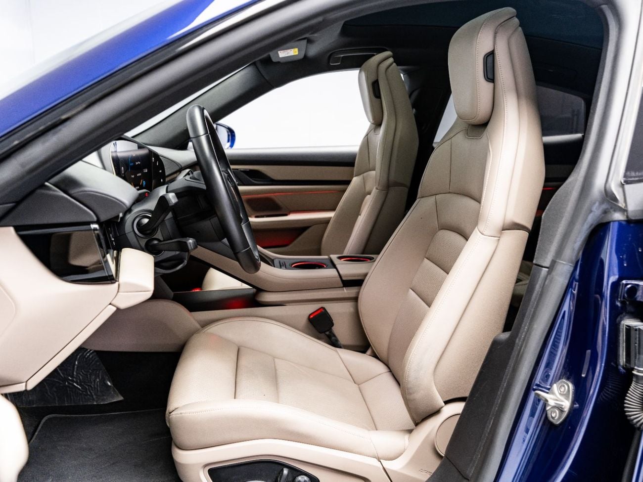 Porsche Taycan 2024 Porsche Taycan 4S, 93.4 kWh Battery, AWD, 562bhp, Single Speed Automatic on Front Axle, 2 Speed