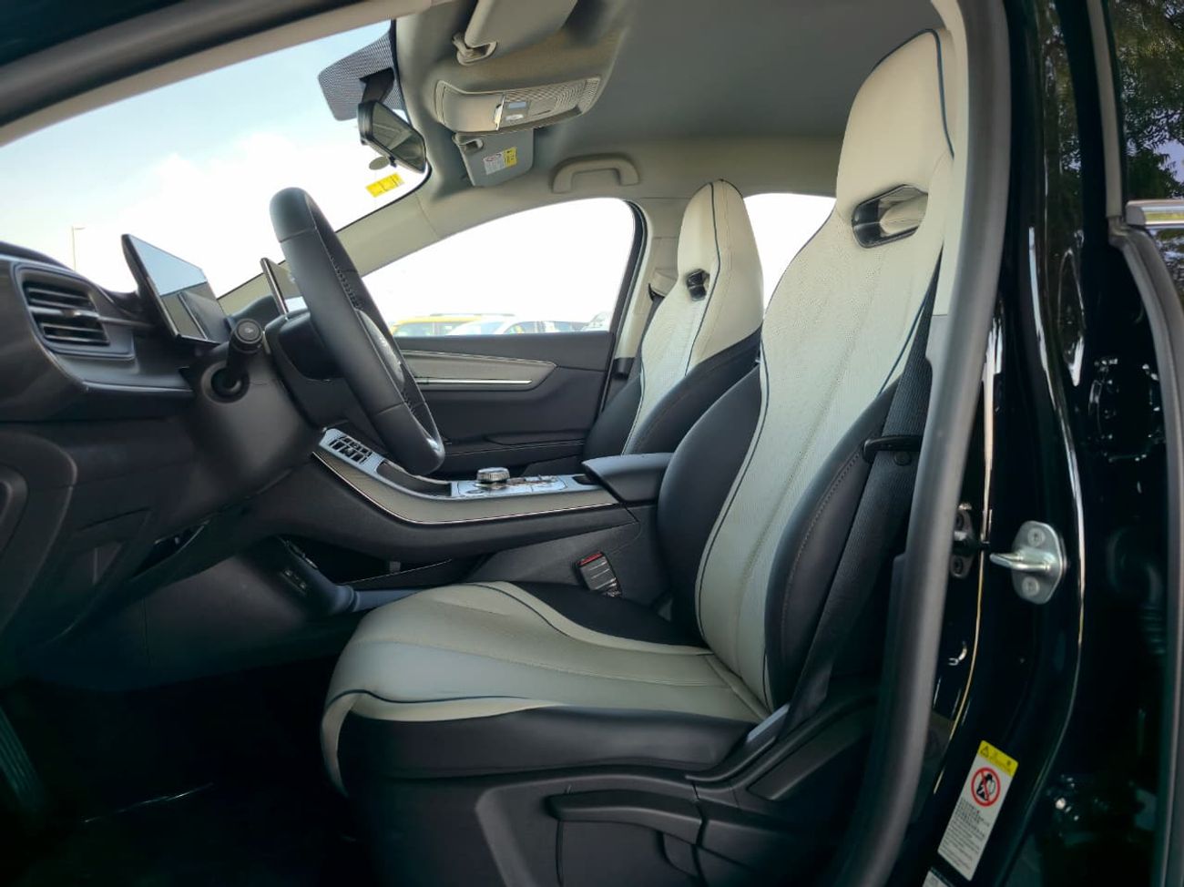 بي واي دي ديسترويار 05 2025 BYD Destroyer 05 DM-i – Modern Tech • Smooth & Efficient Drive