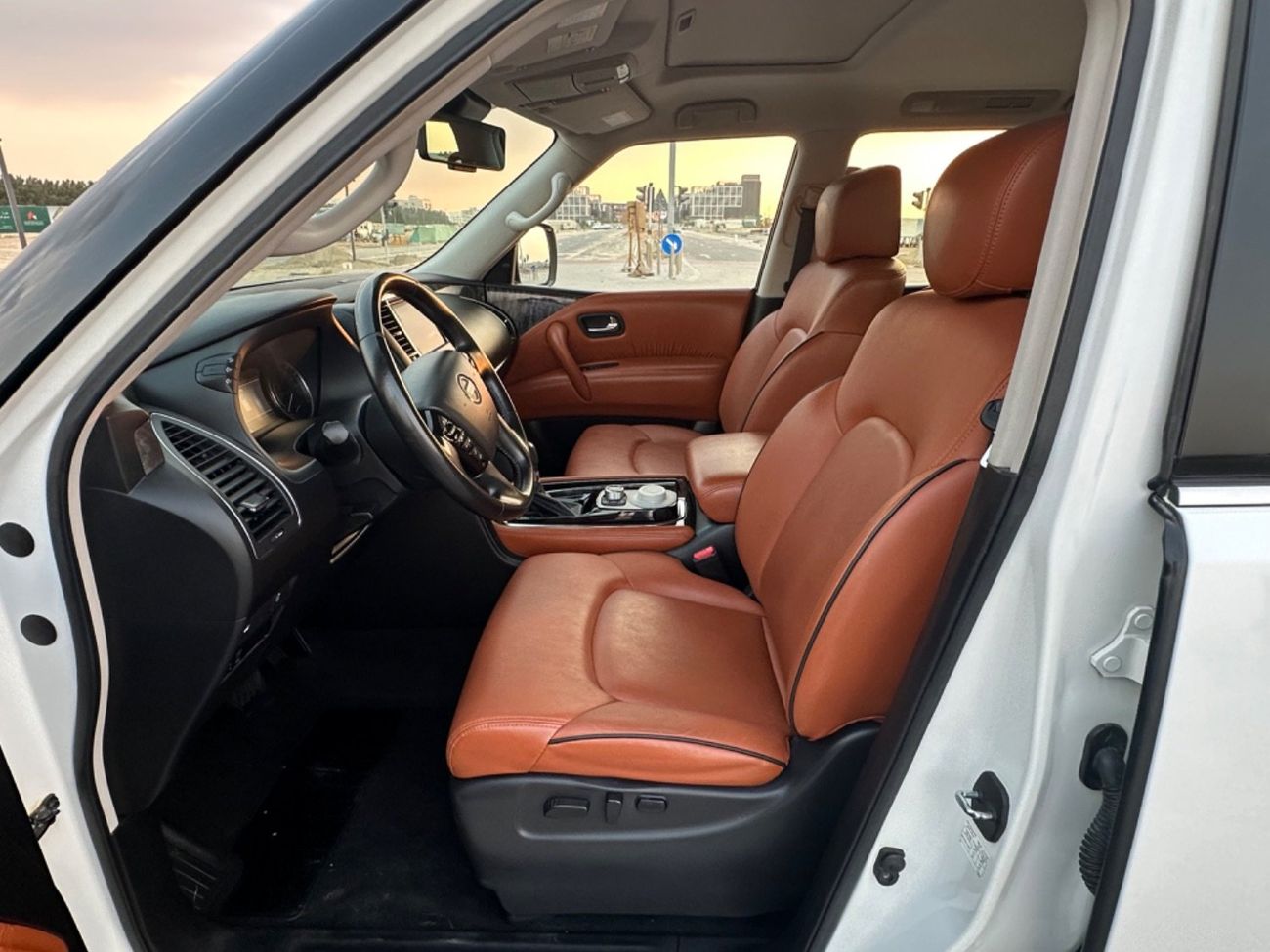 Nissan Patrol SE T1 4.0L MODEL 2020 GCC CAR PERFECT CONDITION INSIDE AND OUTSIDE FULL OPTION