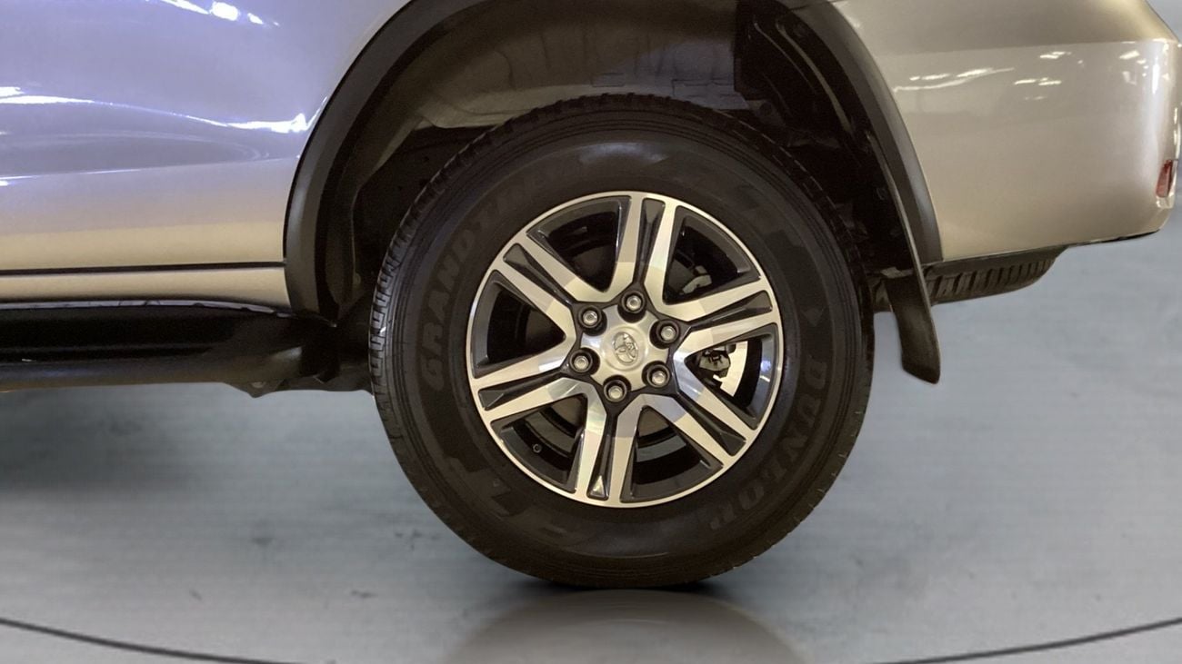 Toyota Fortuner 2.7 4WD AUTO 7STR EXR | Guaranteed Warranty | 0 Down Payment