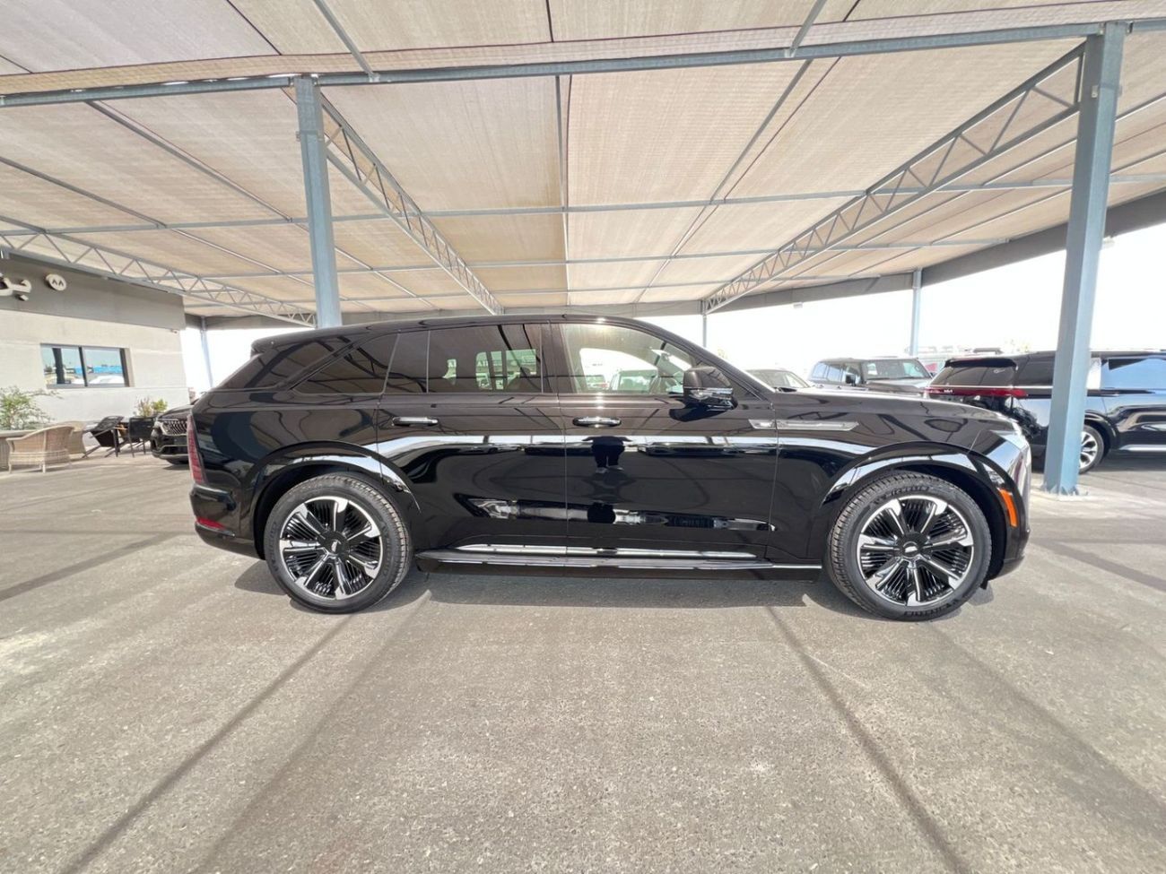 Cadillac Escalade Cadillac Escalade IQ Sports 2