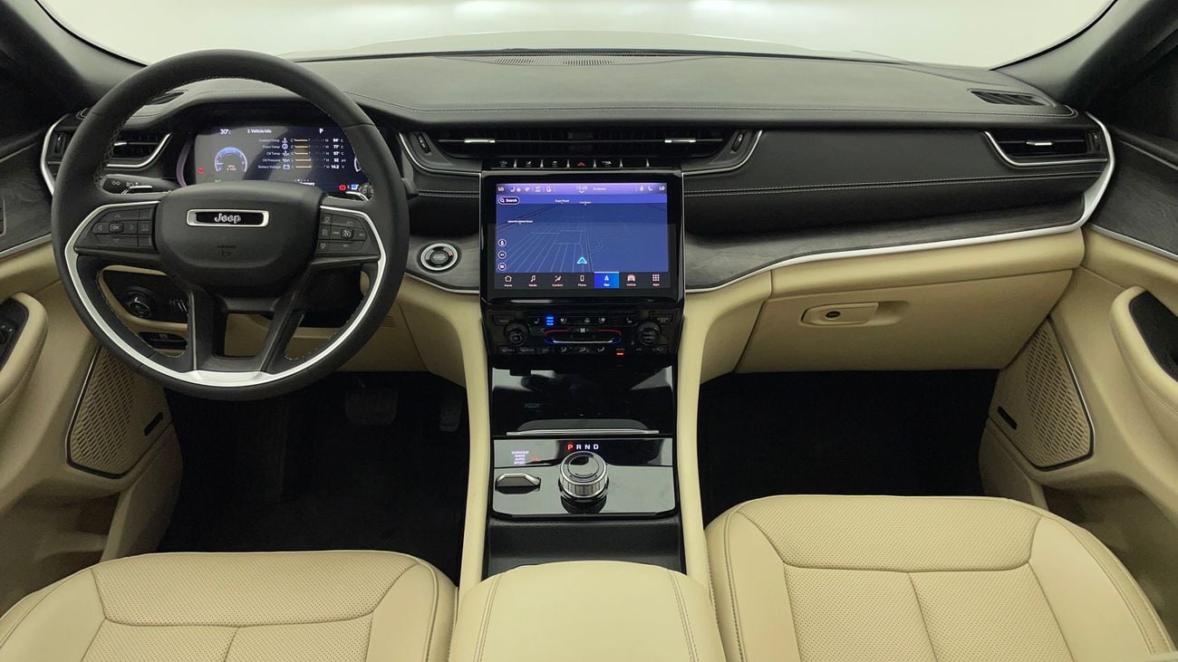 جيب جراند شيروكي LIMITED + 3.6 | بدون دفعة مقدمة | اختبار القيادة في المنزل