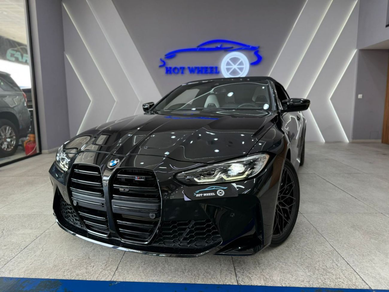 BMW M4 Competition | XDrive