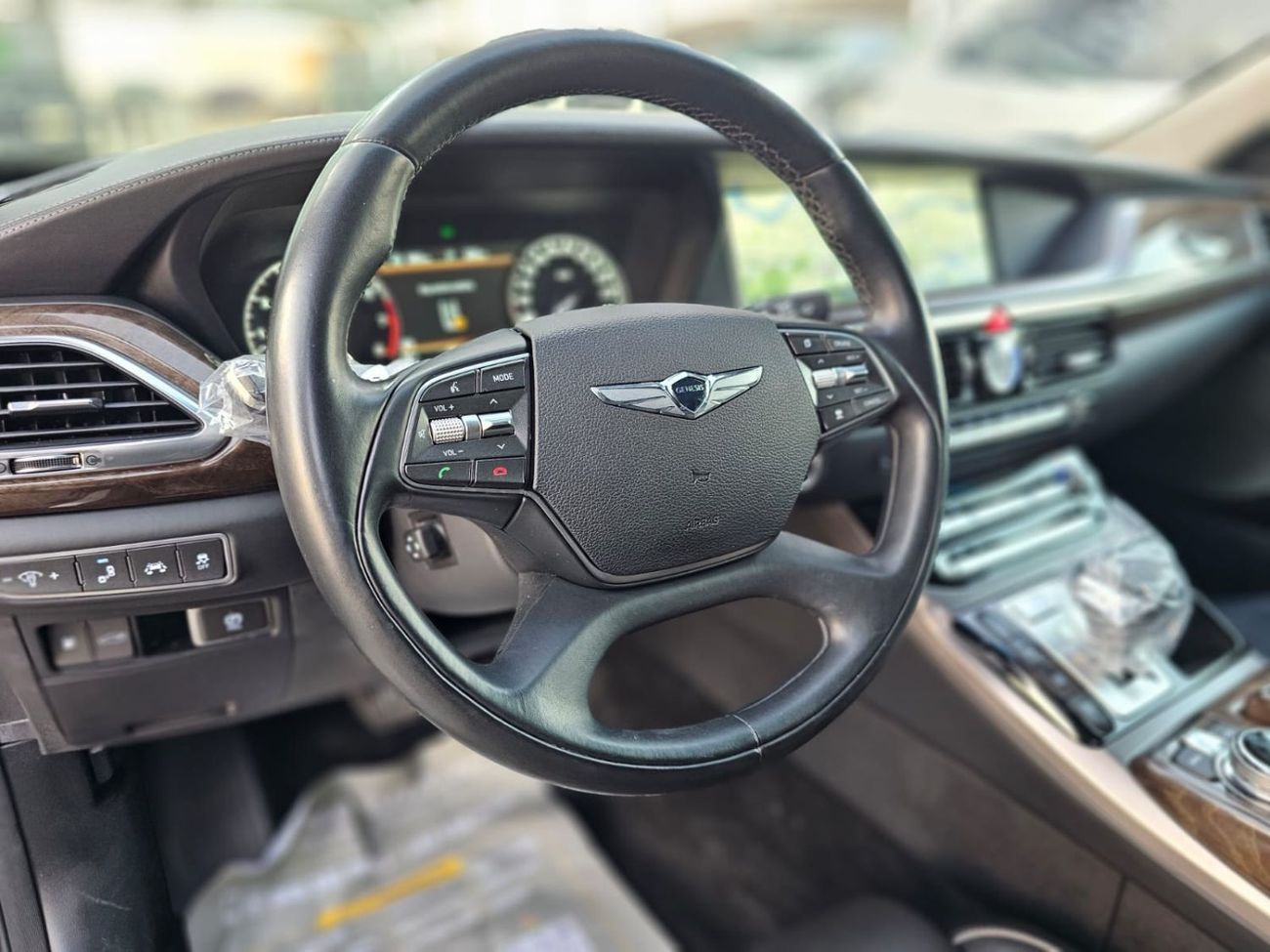 Genesis G90 Royal 5.0L (410 HP)