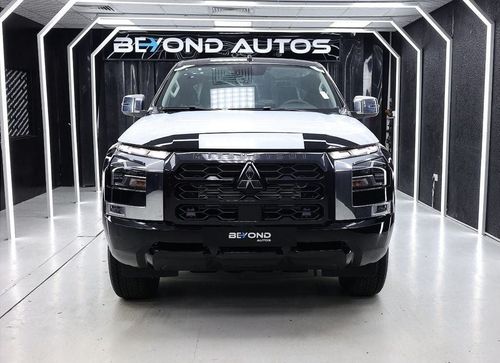 Mitsubishi L200 Sportero 2.4L Diesel